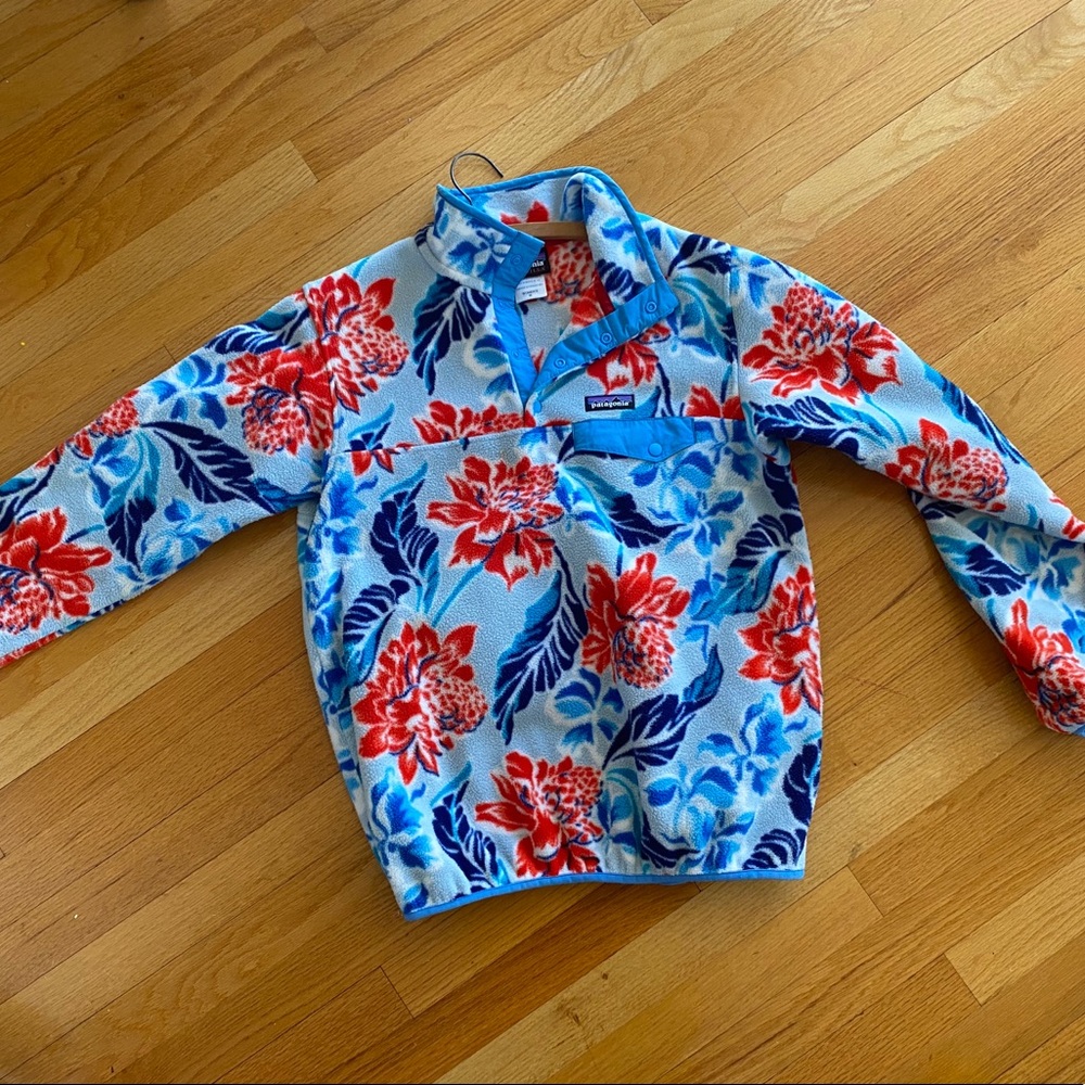 Patagonia fleece pullover